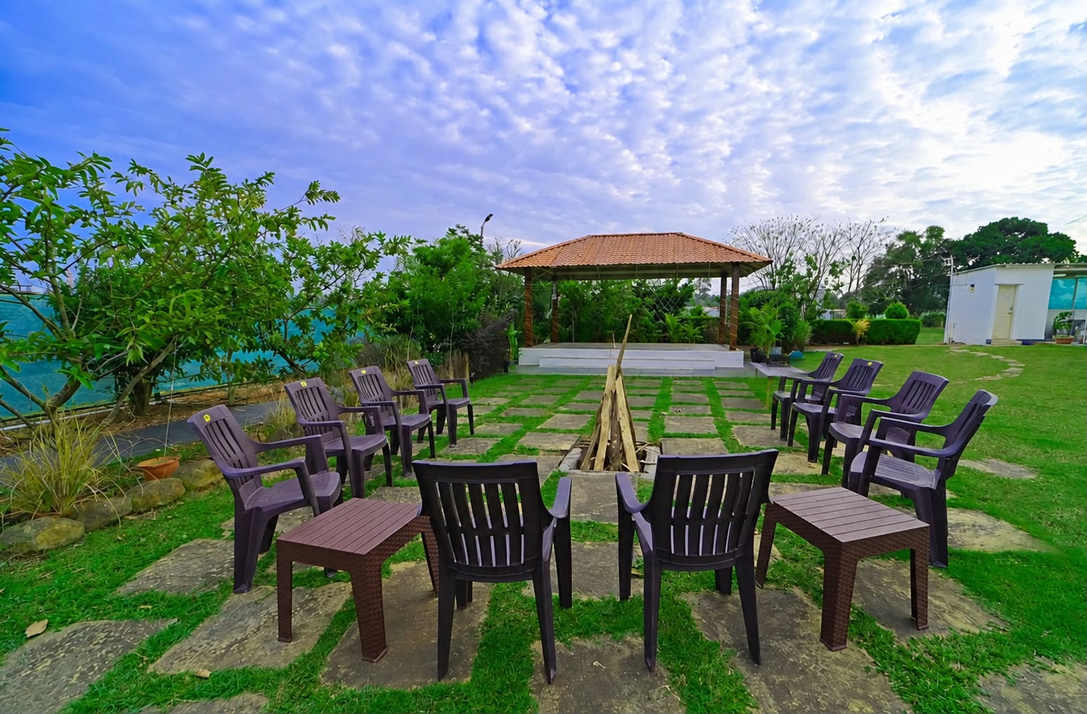 Palmora a homestay by Adike